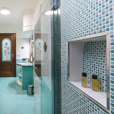 شقة Casa La Bifora سورينتو