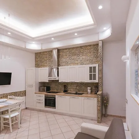 شقة Casa La Bifora سورينتو